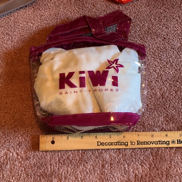 Kiwi Saint Tropez Toiletry/Make Up Pouches with Handles - Picture 2 of 9